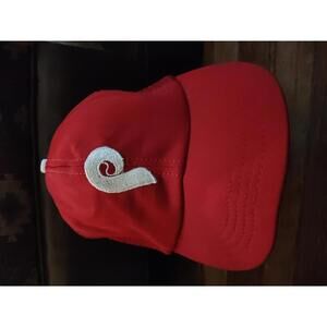 Vintage Phillies trucker hat- needs brim, snaps fix, button